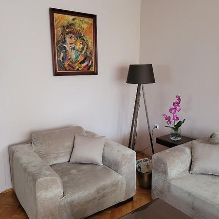 Soleil Central Apartments سكوبجي المظهر الخارجي الصورة
