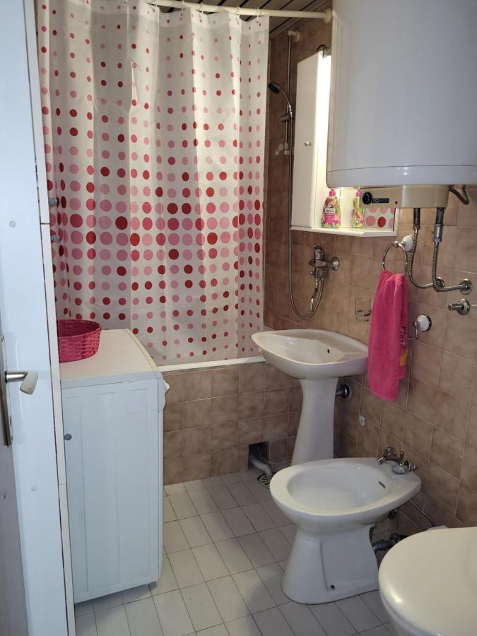Soleil Central Apartments سكوبجي المظهر الخارجي الصورة