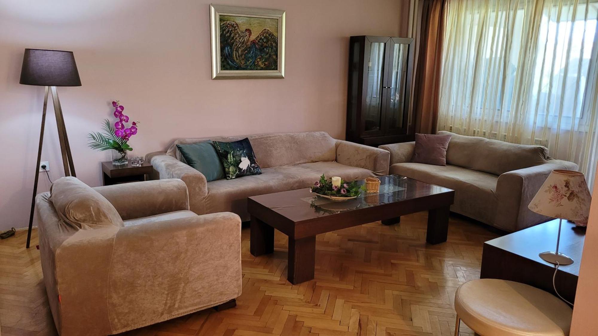 Soleil Central Apartments سكوبجي المظهر الخارجي الصورة